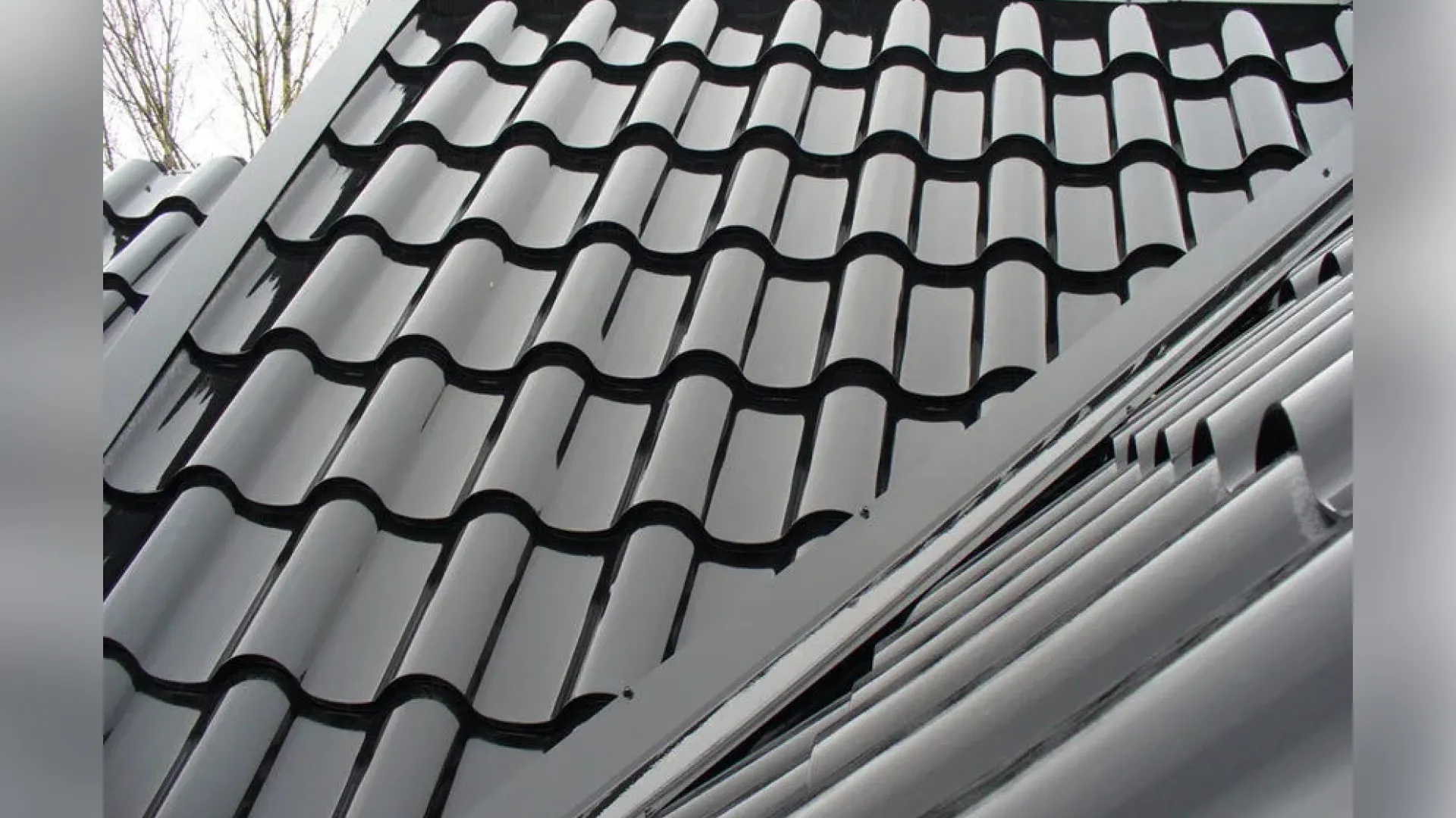 Металлочерепица  1.19х0.725 м Finnera Ruukki темно-коричневый RR 32