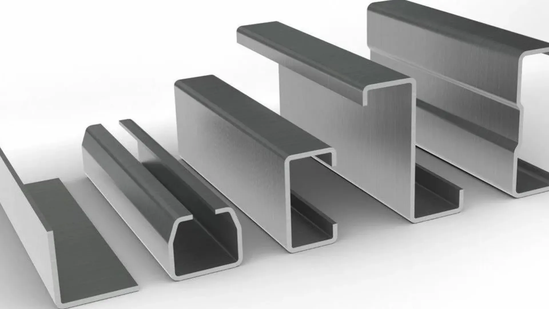 Гнутый профиль 0.7 мм 3 м 60х18 мм